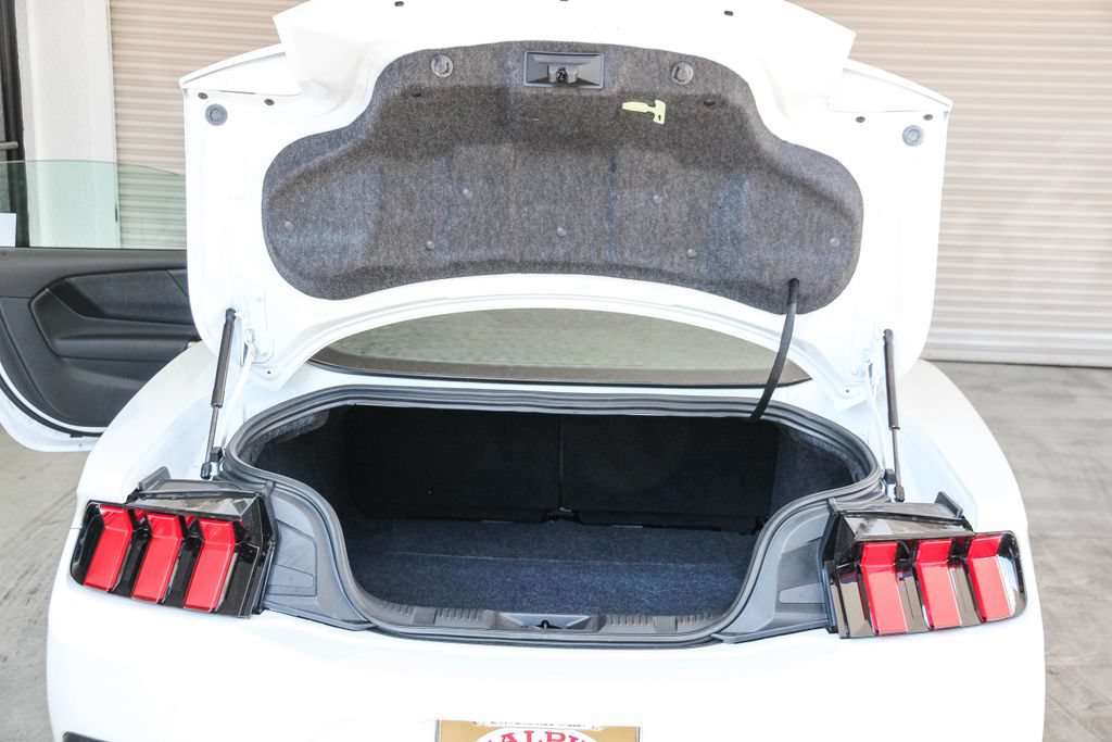 Certified 2026 Ford Mustang Coupe RWD image 26