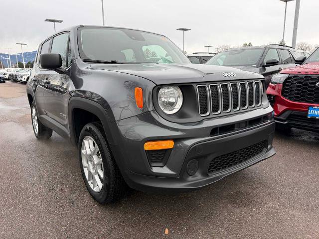 Used 2023 Jeep Renegade Latitude image 4