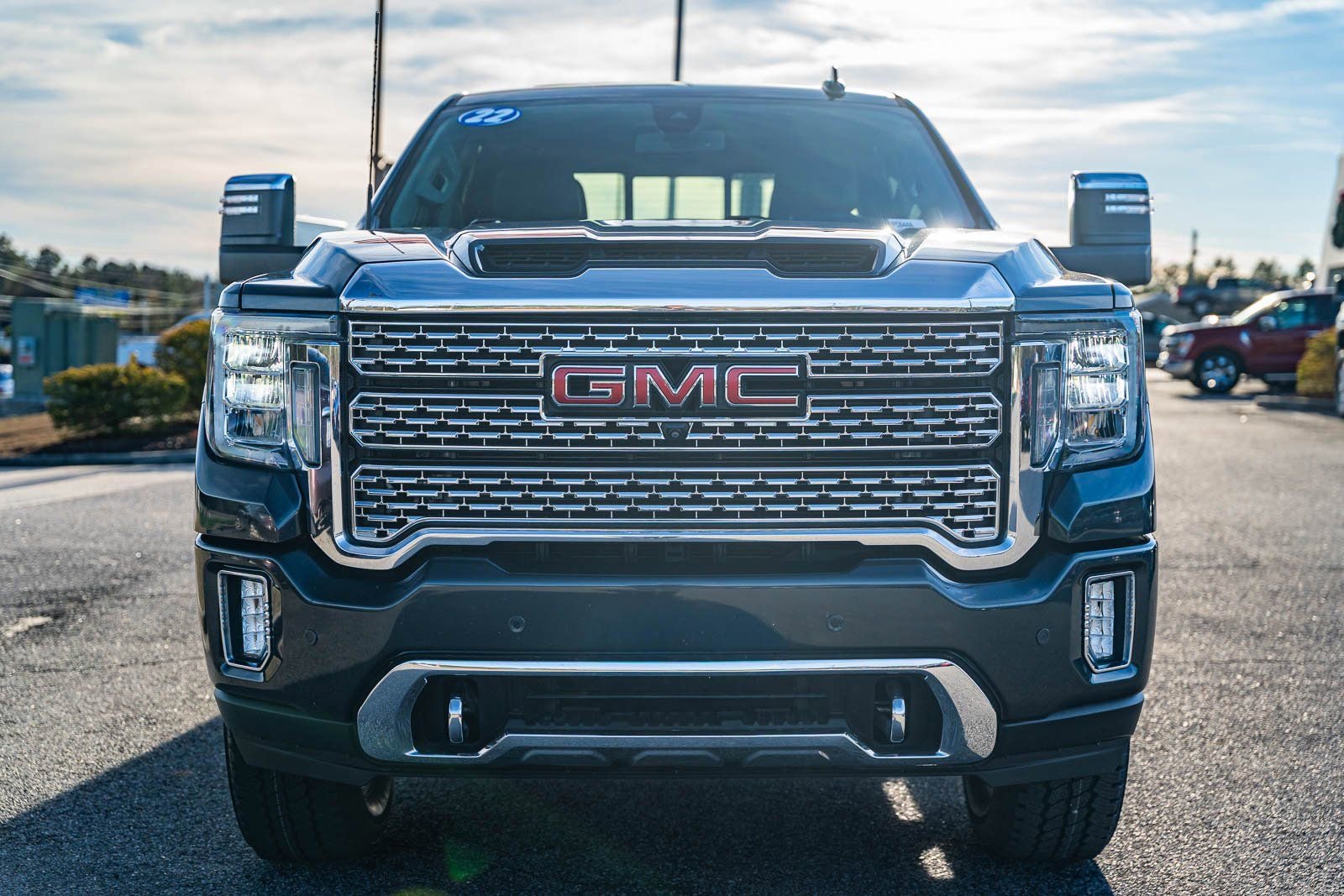 Used 2022 GMC Sierra 2500 Denali image 8