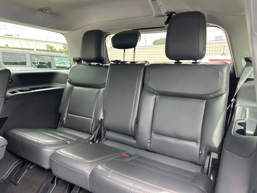 Certified 2025 Ford Expedition Active image 14