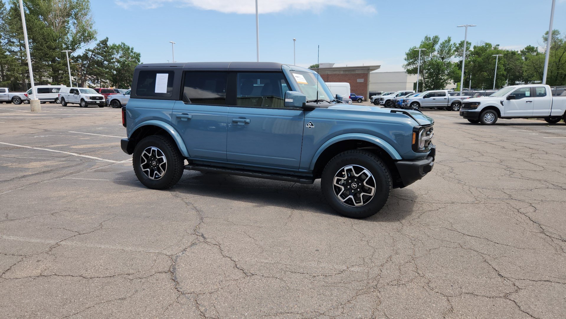 Certified 2023 Ford Bronco Outer Banks AWD/4WD image 14