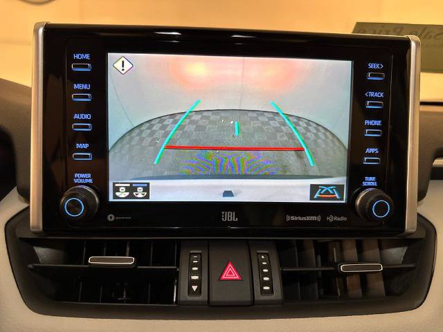Used 2020 Toyota RAV4 XLE Premium FWD image 28