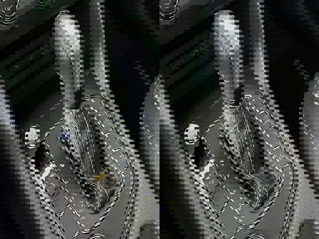 Used 2021 Volkswagen Tiguan SEL Premium R-Line w/ 3rd Row Seat Package image 22