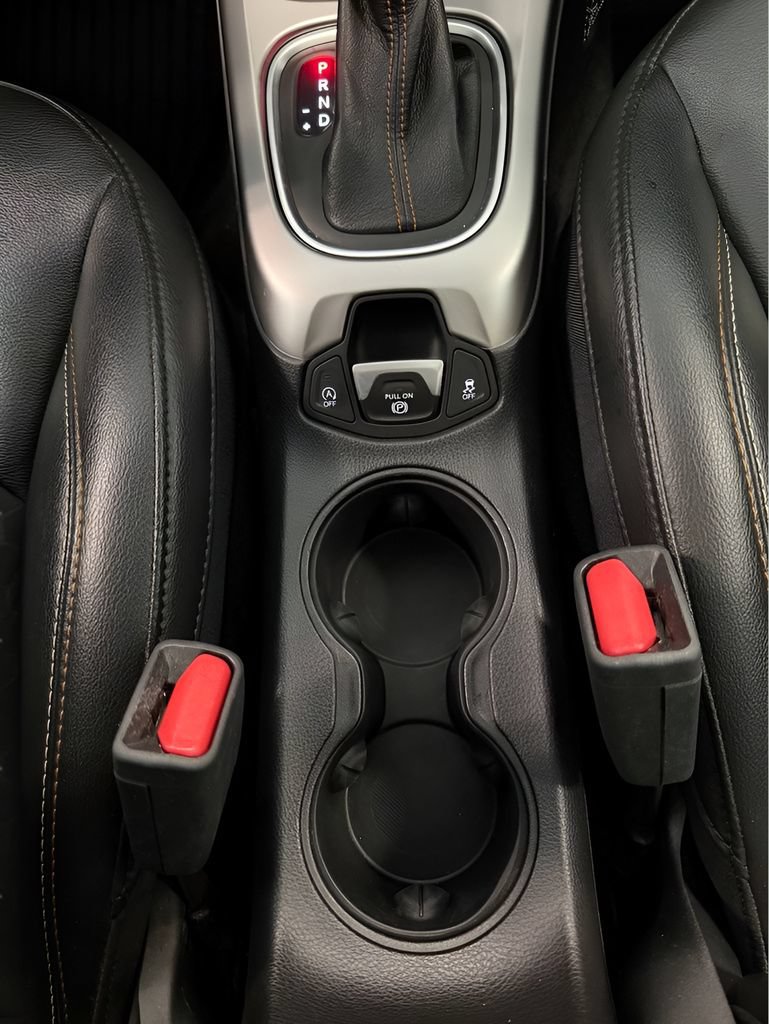 Used 2018 Jeep Compass Latitude w/ Popular Equipment Group AWD/4WD image 24