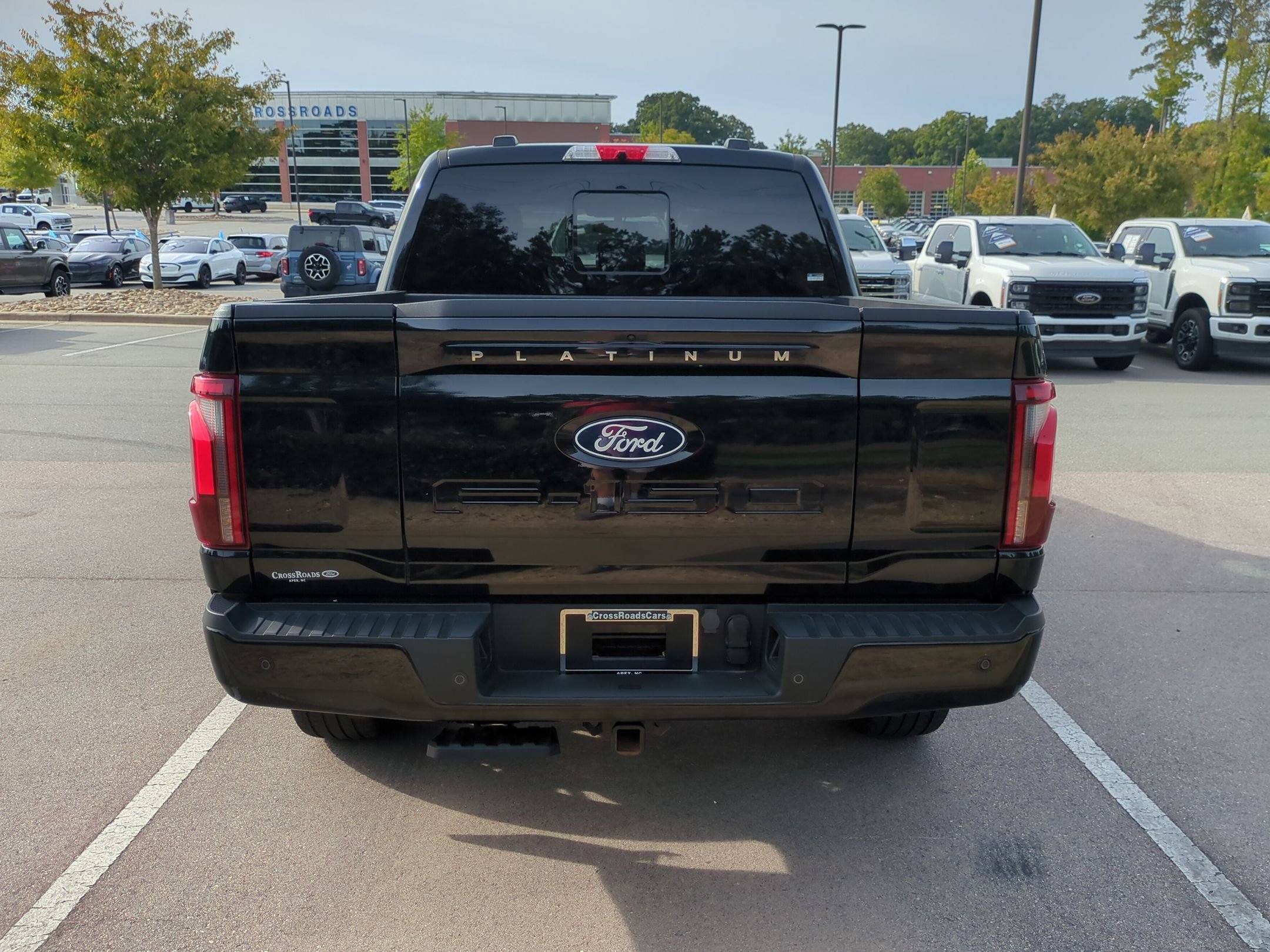 Certified 2024 Ford F150 Platinum w/ Equipment Group 703A Plus AWD/4WD image 5
