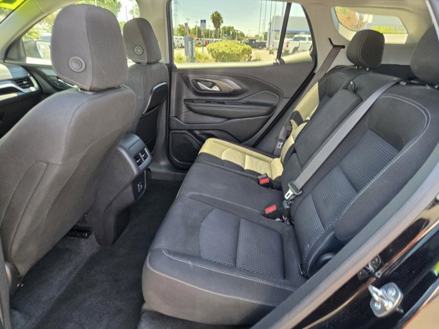 Used 2024 GMC Terrain SLE AWD/4WD image 10