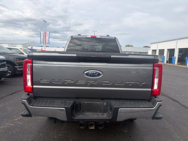 Certified 2025 Ford F250 XLT AWD/4WD image 4