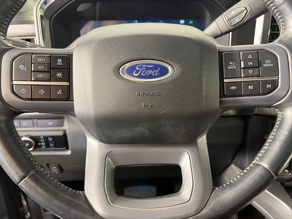 Certified 2023 Ford F450 Lariat w/ Lariat Ultimate Package AWD/4WD image 16