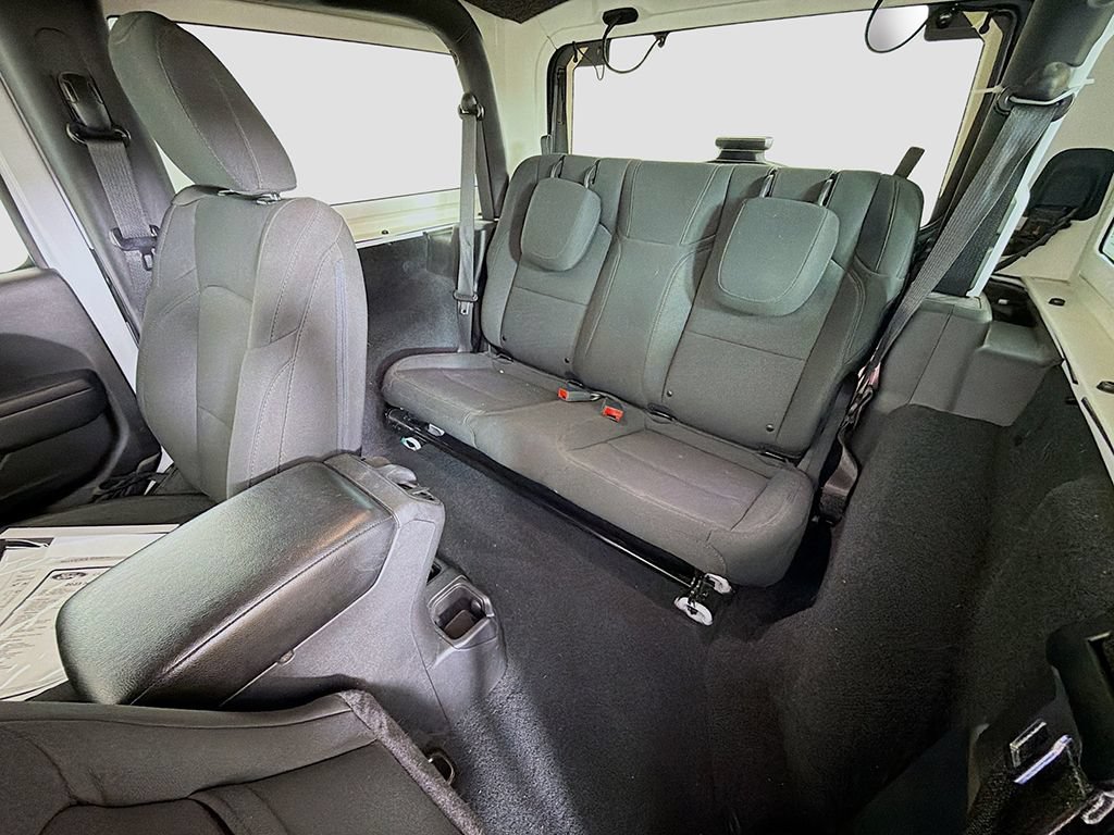 Used 2023 Jeep Wrangler Sport AWD/4WD image 22