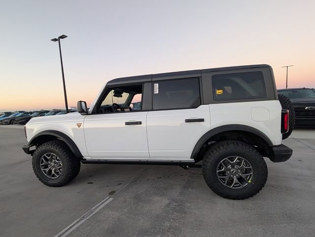 Certified 2025 Ford Bronco Badlands AWD/4WD image 8