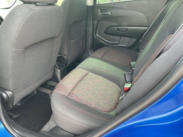 Used 2019 Chevrolet Sonic LT w/ Convenience Package FWD image 23