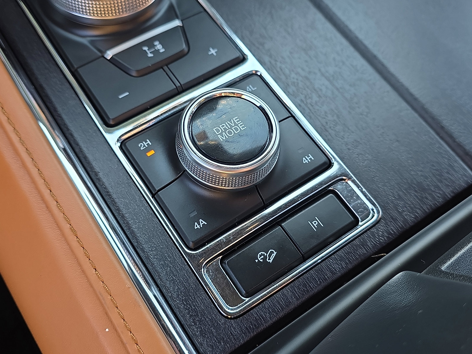 Certified 2022 Ford Expedition Platinum AWD/4WD image 35