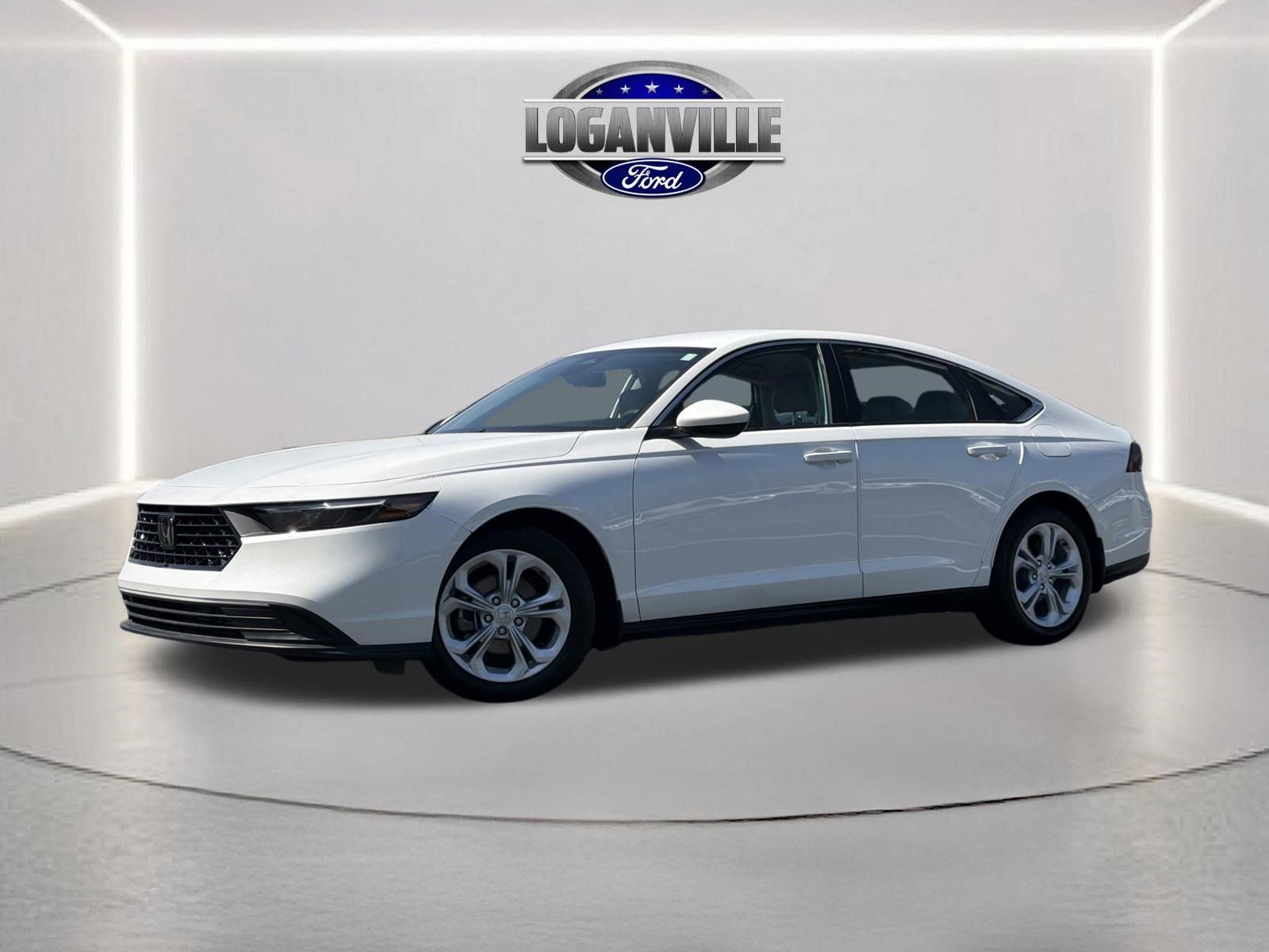 Used 2025 Honda Accord LX image 1