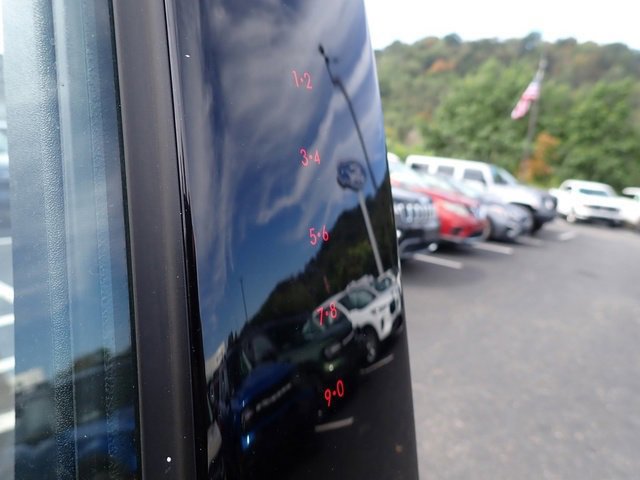 Certified 2022 Ford Explorer XLT w/ Equipment Group 202A image 14