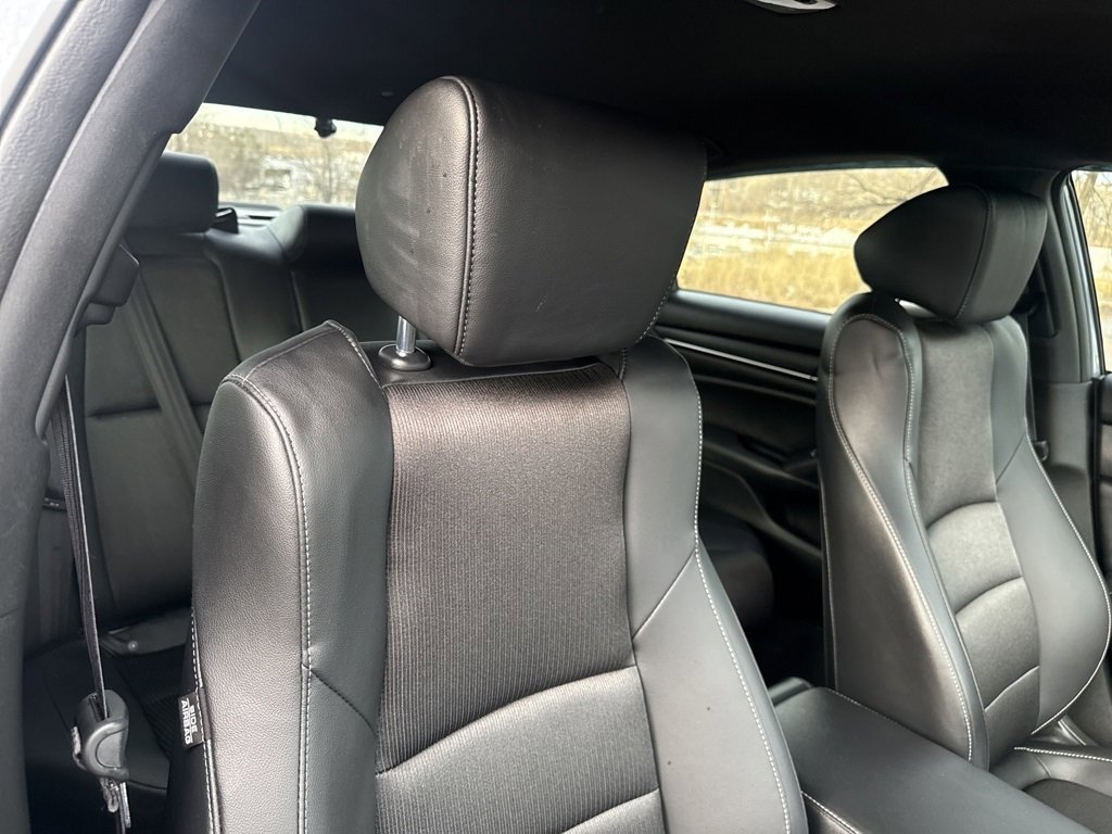 Used 2022 Honda Accord Sport image 30