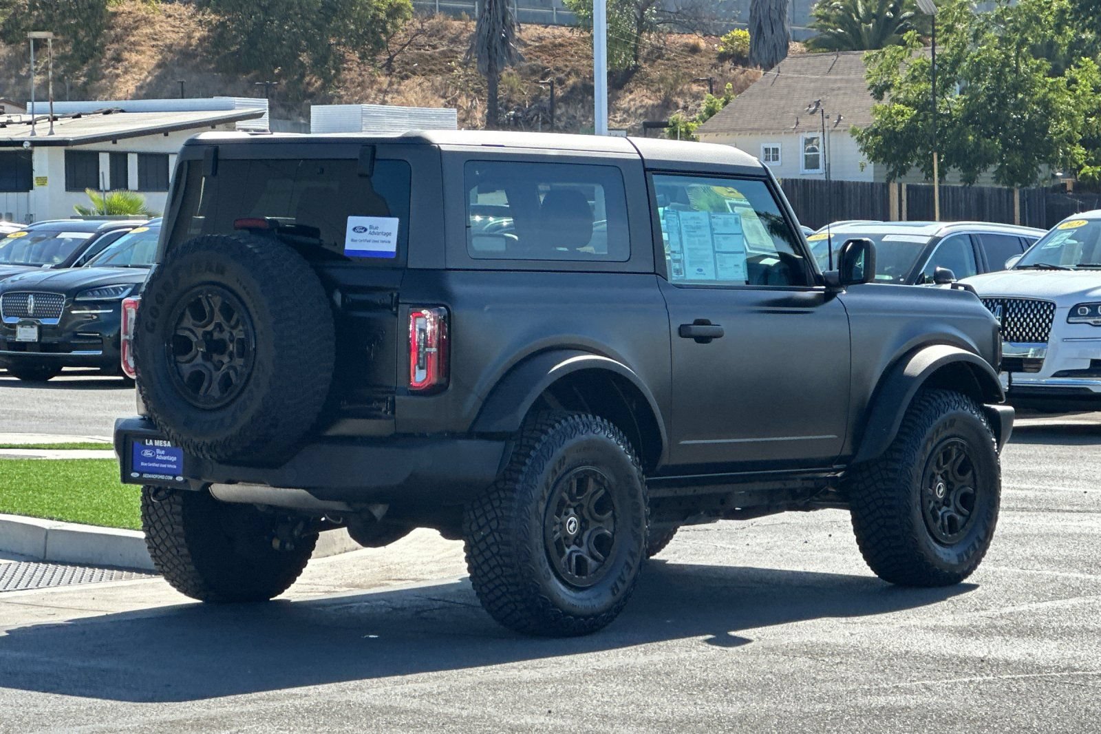 Certified 2022 Ford Bronco Wildtrak AWD/4WD image 3