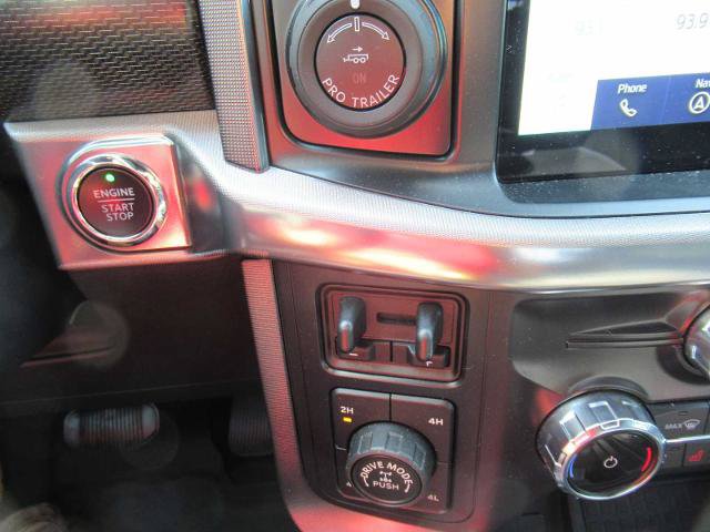 Certified 2022 Ford F150 Raptor w/ Raptor 37 Performance Package AWD/4WD image 31