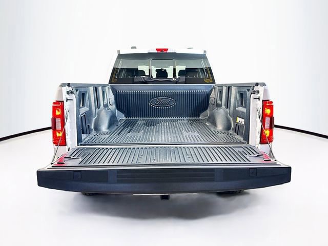 Certified 2022 Ford F150 XLT w/ Equipment Group 302A High image 20