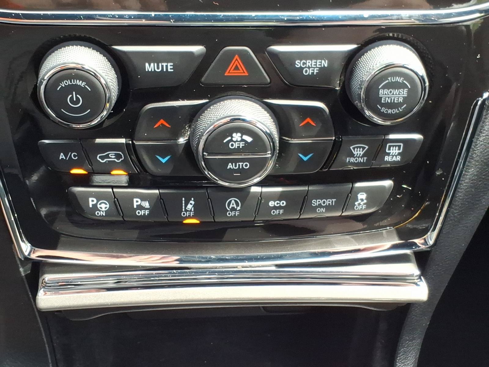 Used 2021 Jeep Grand Cherokee Limited w/ Quick Order Package 28K 80th AWD/4WD image 20