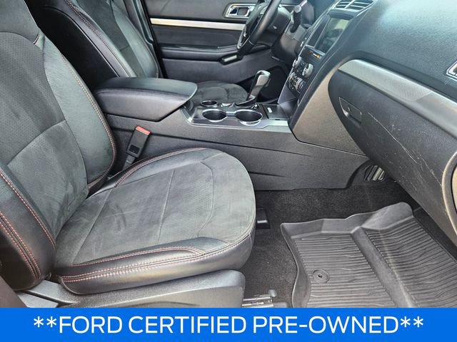 Certified 2019 Ford Explorer XLT w/ Equipment Group 202A FWD image 11