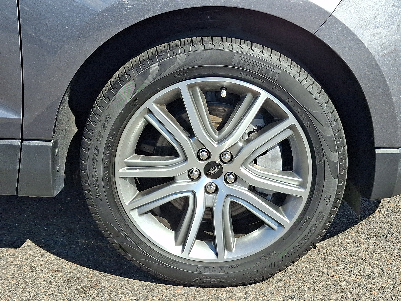 Certified 2023 Ford Edge Titanium AWD/4WD image 9