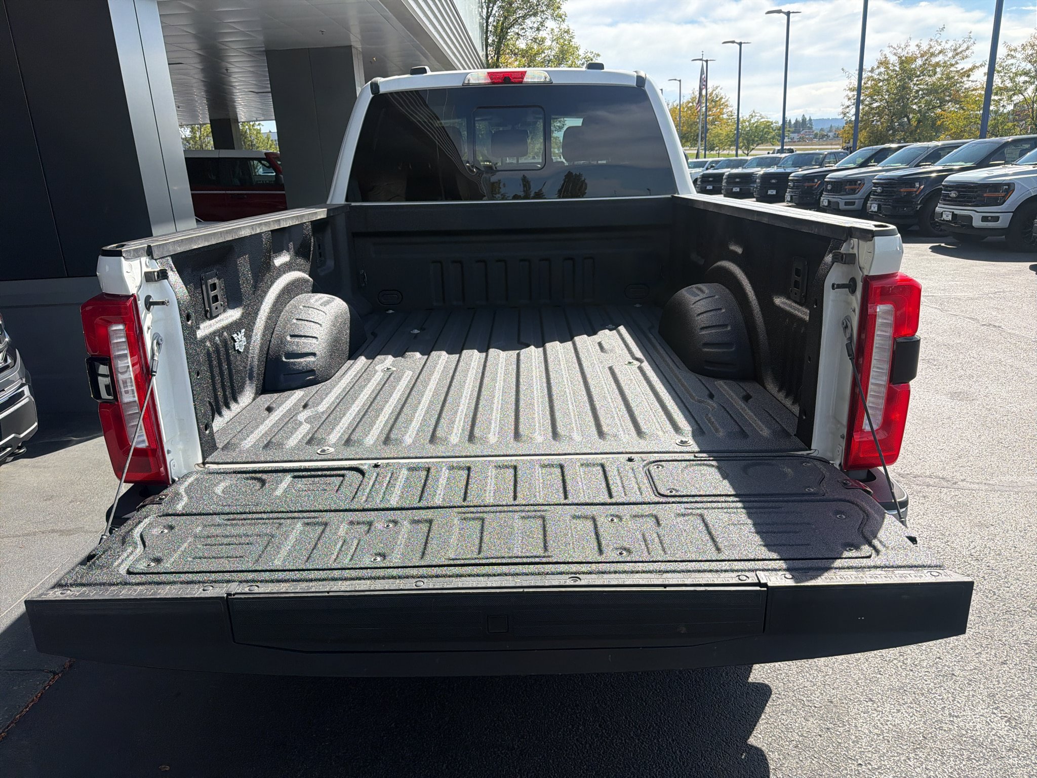 Certified 2024 Ford F250 Lariat w/ Lariat Ultimate Package AWD/4WD image 44