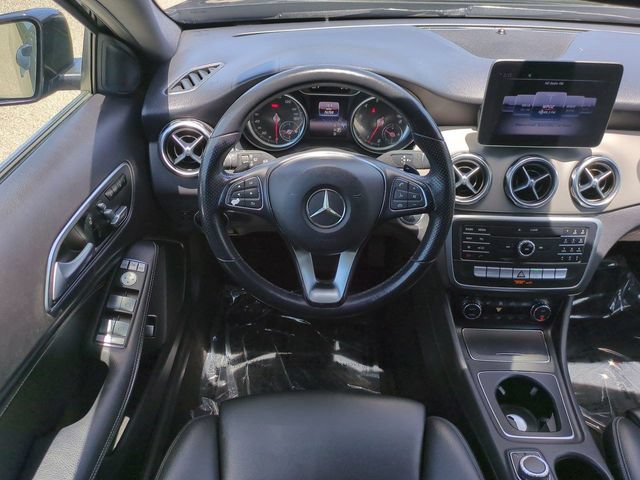 Used 2020 Mercedes-Benz GLA 250 image 16