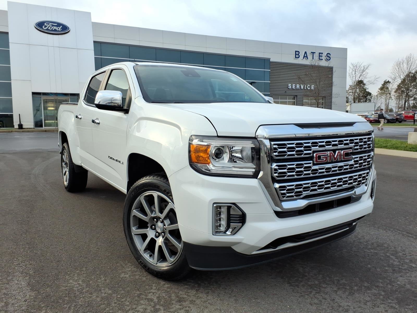 Used 2022 GMC Canyon Denali image 7
