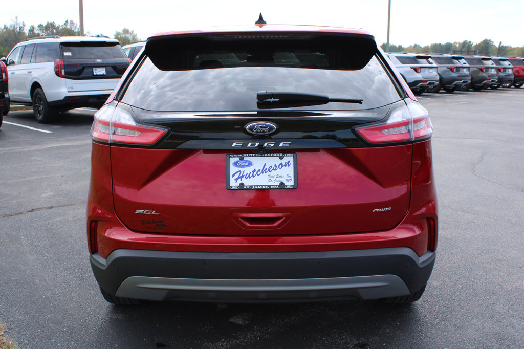 Certified 2024 Ford Edge SEL AWD/4WD image 9