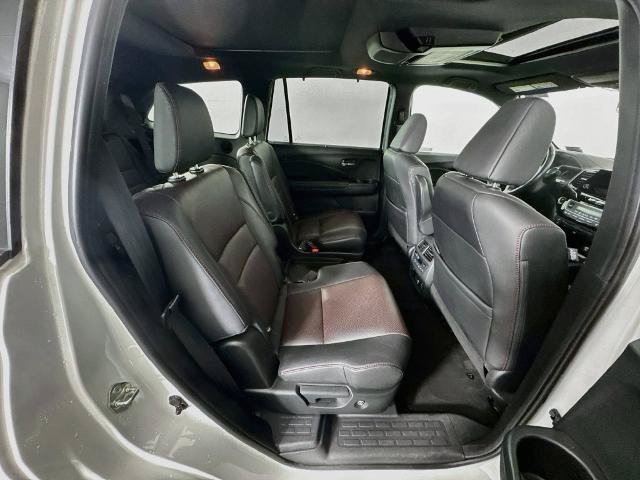 Used 2021 Honda Pilot Black Edition image 30