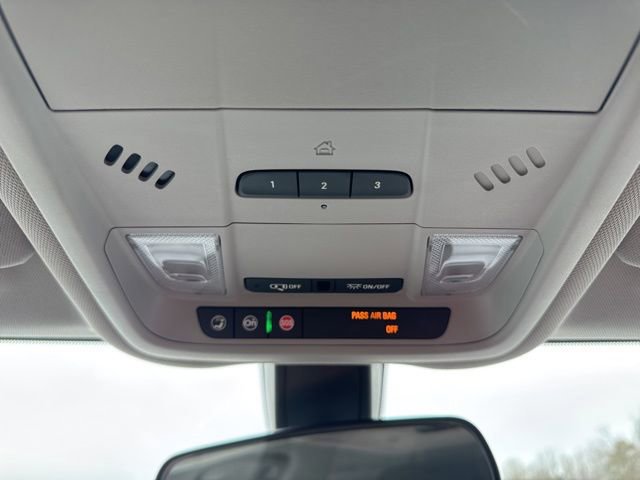 Used 2019 Chevrolet Equinox LT image 29