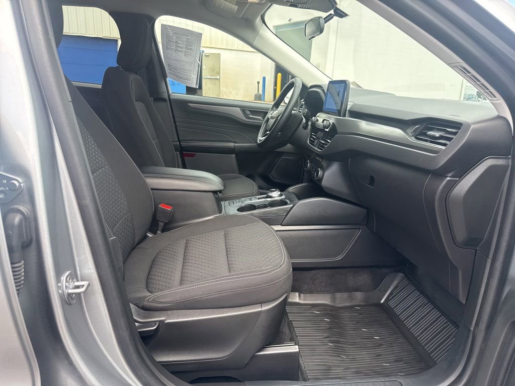 Certified 2023 Ford Escape Active AWD/4WD image 41