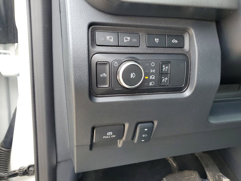 Certified 2024 Ford F250 Platinum AWD/4WD image 21