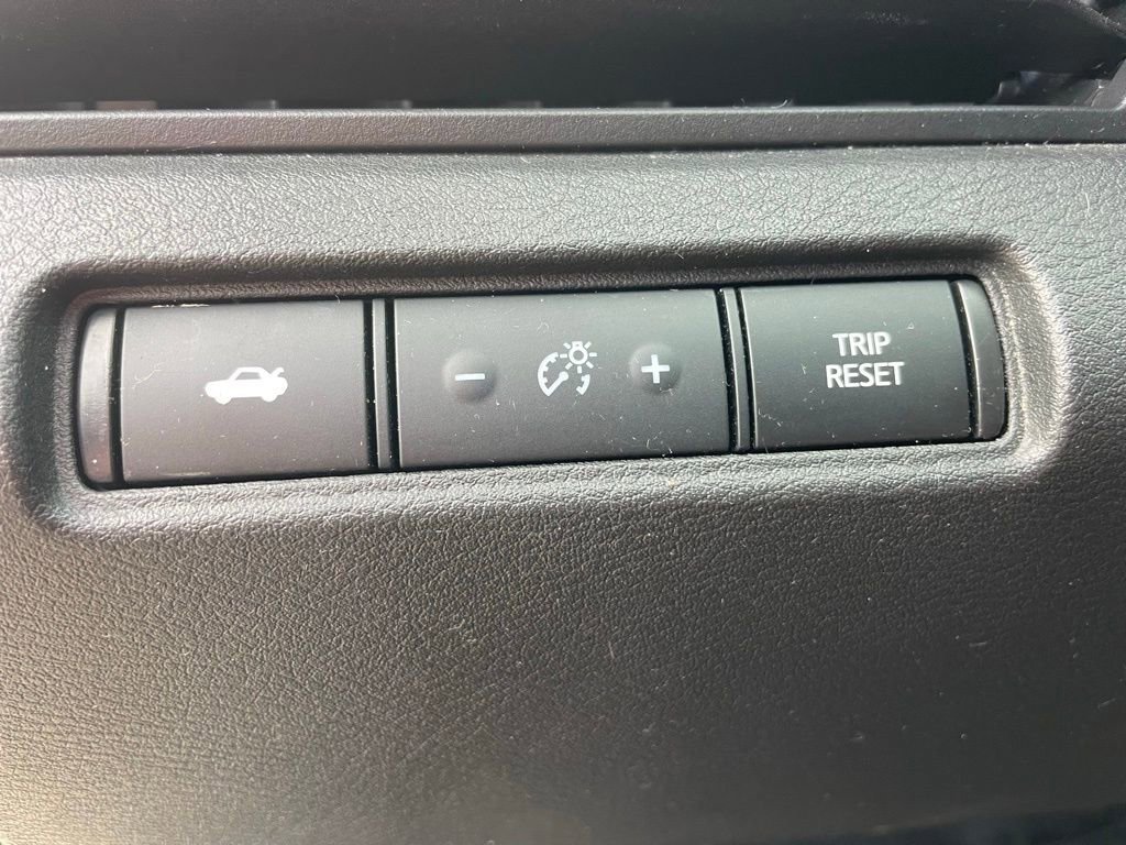 Used 2024 Nissan Altima 2.5 SV image 21