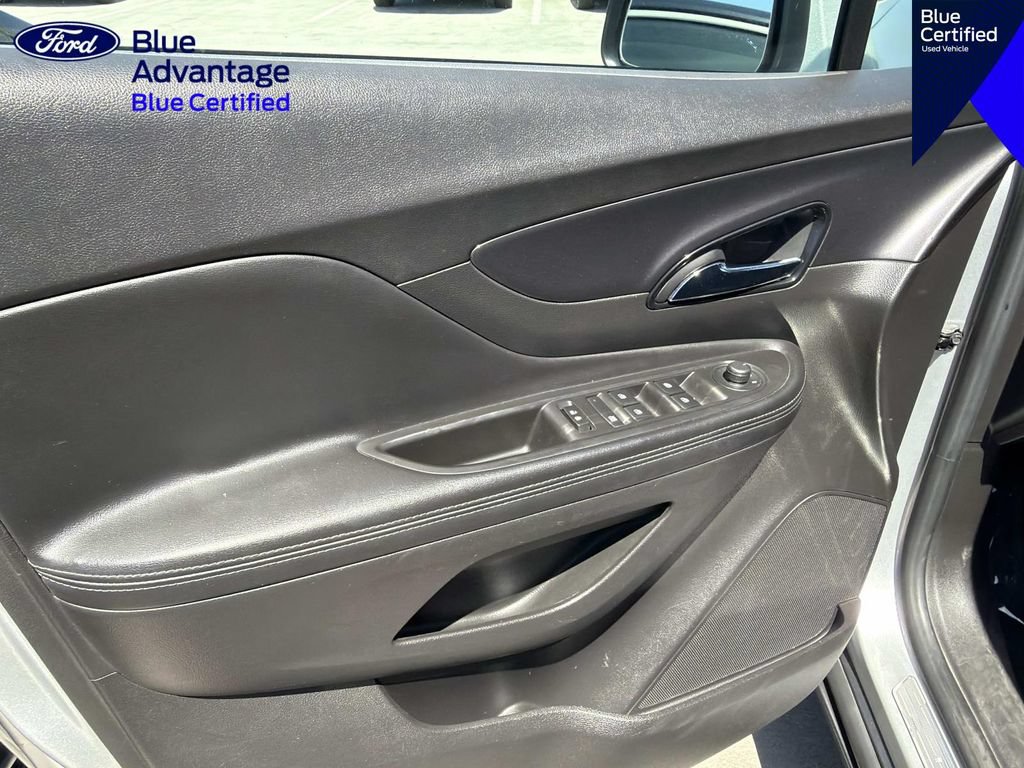 Used 2019 Buick Encore Preferred FWD image 17