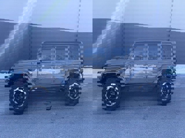 Used 2020 Jeep Wrangler Unlimited Sahara w/ Dual Top Group image 2