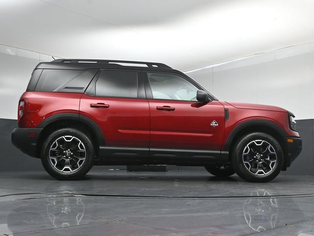 Certified 2025 Ford Bronco Sport Outer Banks w/ Outer Banks Tech Package+ AWD/4WD image 45