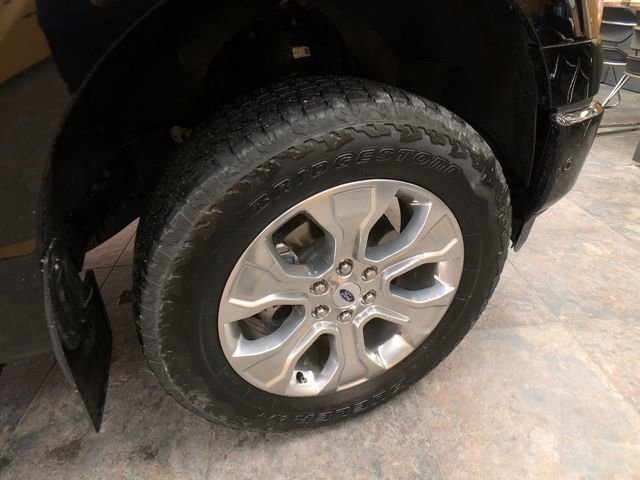 Certified 2023 Ford F150 Platinum w/ Equipment Group 701A High image 9