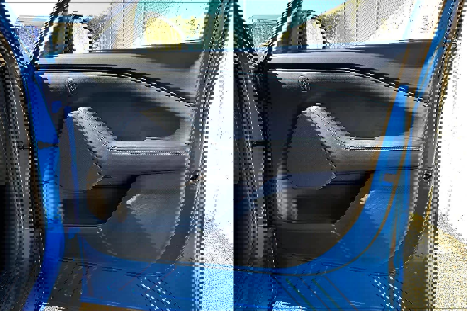 Certified 2025 Ford Mustang Mach-E Select w/ Comfort Package Lite image 25