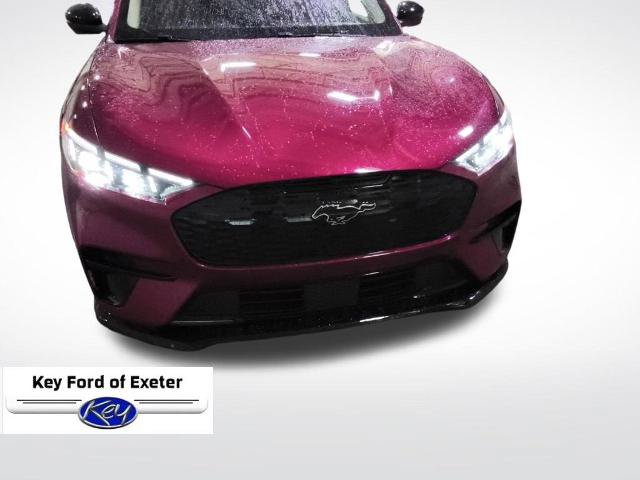 Certified 2025 Ford Mustang Mach-E Premium w/ Sport Appearance Package AWD/4WD image 4