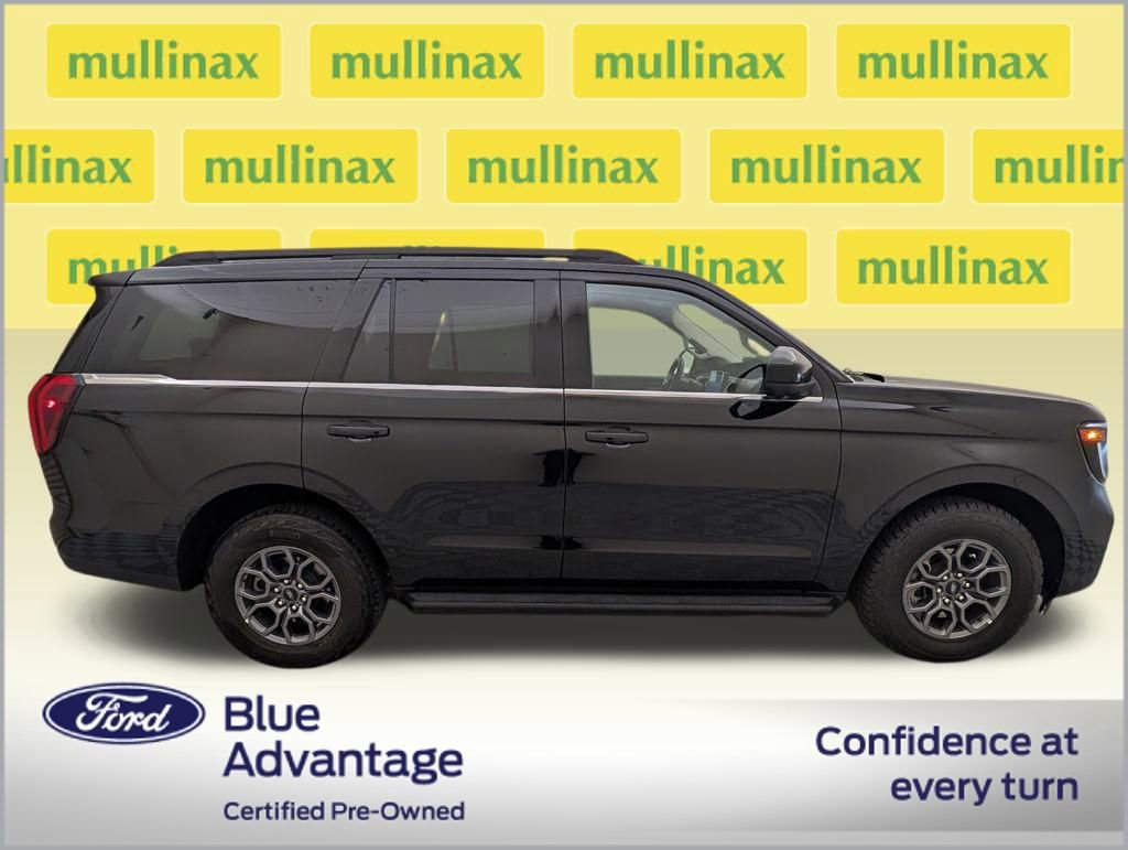 Certified 2025 Ford Expedition Active image 6