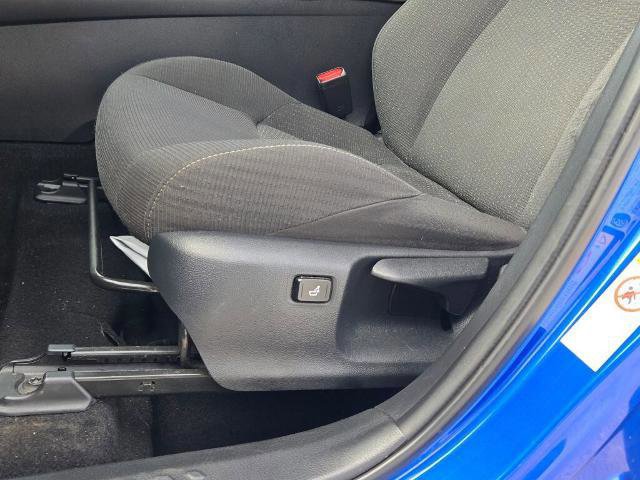 Used 2018 Toyota C-HR XLE image 21