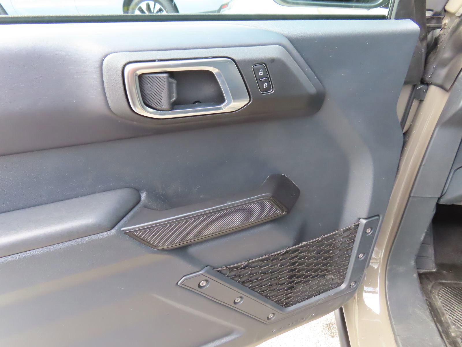 Certified 2025 Ford Bronco Badlands image 13