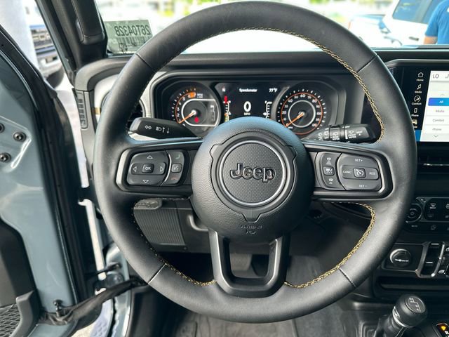 Used 2024 Jeep Wrangler Unlimited Sport AWD/4WD image 15
