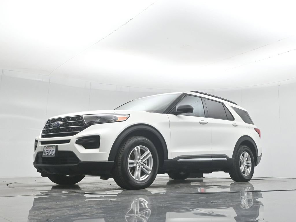 Certified 2022 Ford Explorer XLT image 47