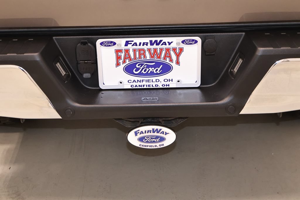 Certified 2018 Ford F150 XLT w/ Equipment Group 302A Luxury AWD/4WD image 40