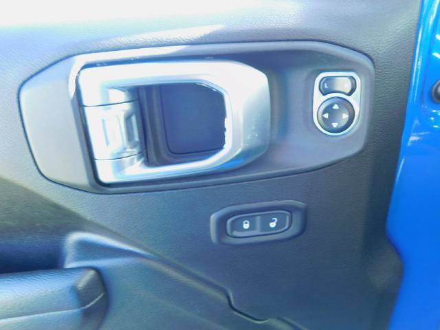 Used 2024 Jeep Wrangler Sport AWD/4WD image 13