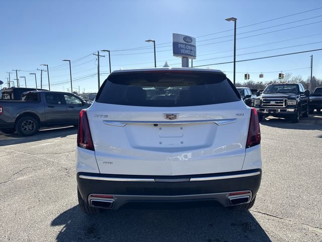 Used 2024 Cadillac XT5 Premium Luxury w/ LPO, Floor Liner Package image 4