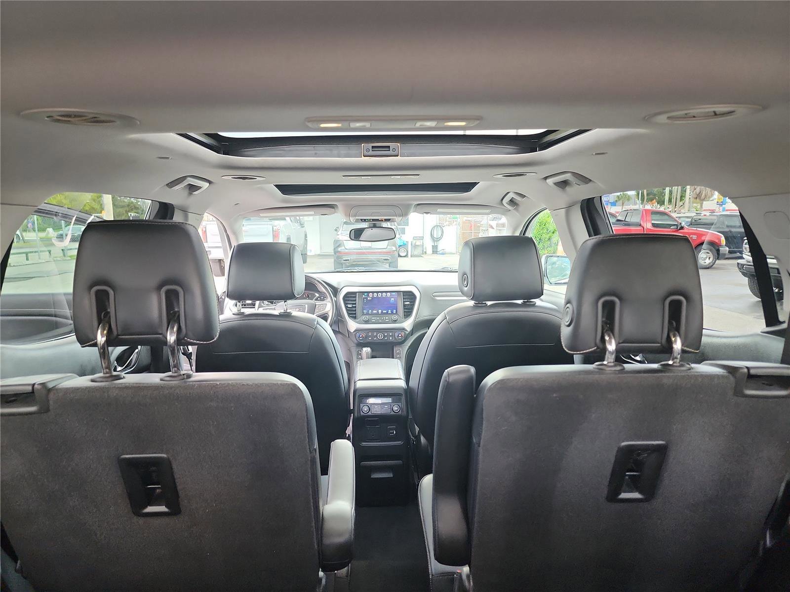 Used 2019 GMC Acadia SLT image 24