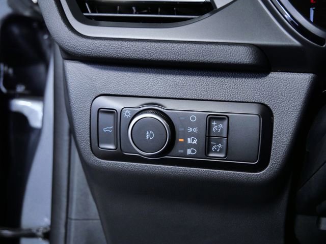 Certified 2024 Ford Escape ST-Line Select AWD/4WD image 25